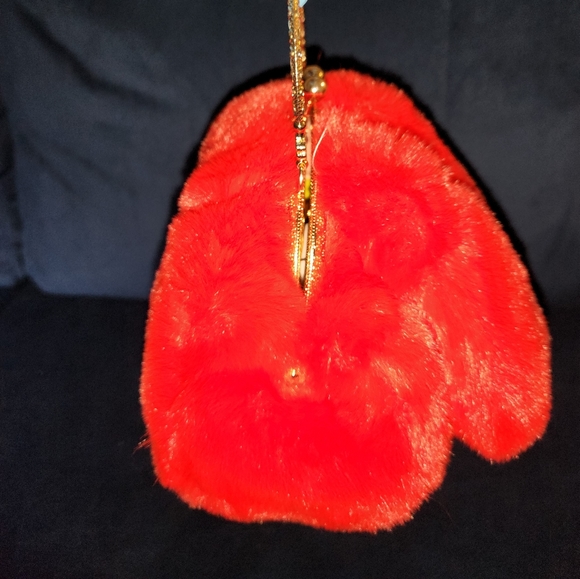 Minimalist plush bag - Picture 3 of 9